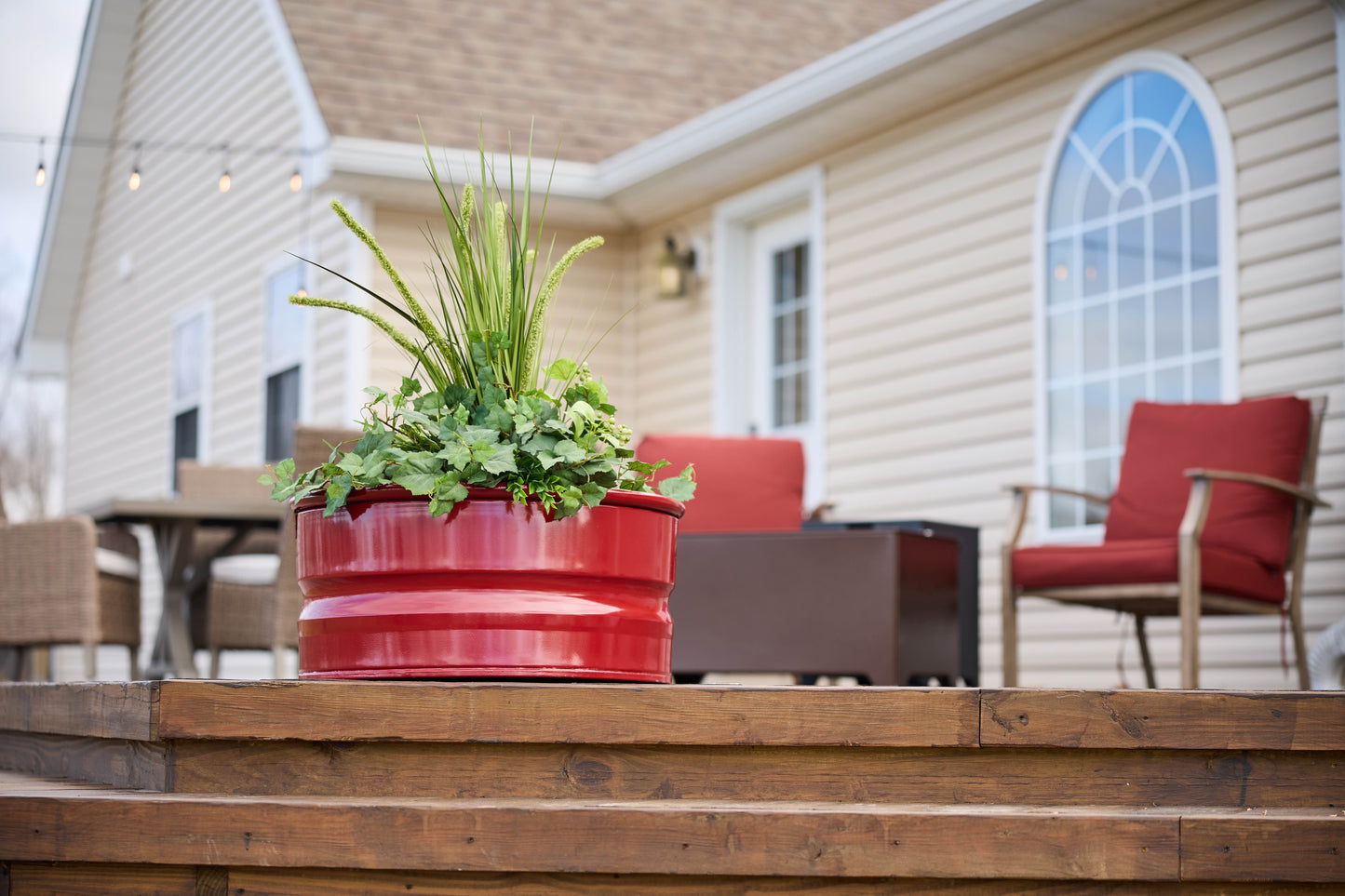 Red Planter